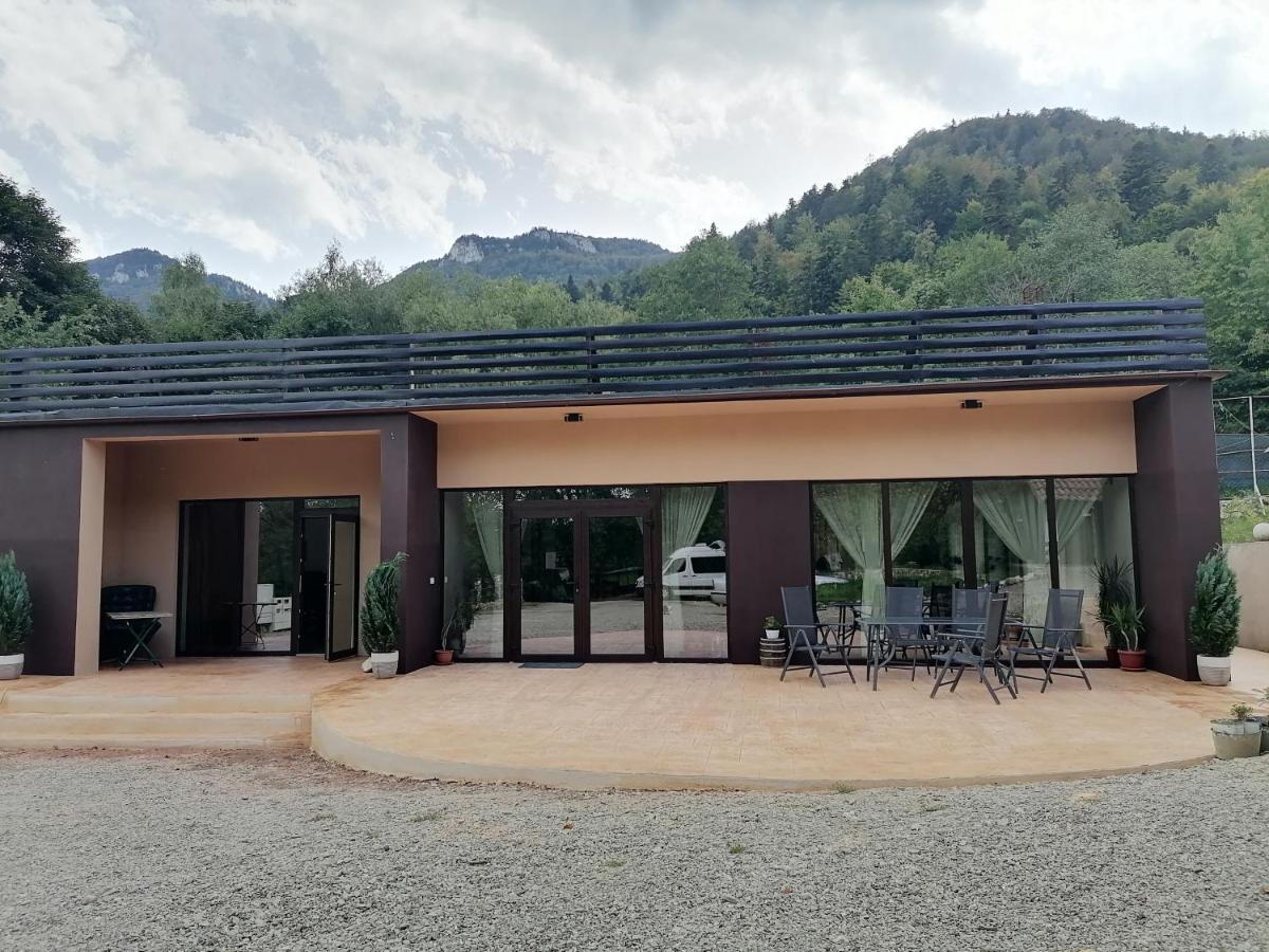Motorom Hotel Zărneşti Exterior foto